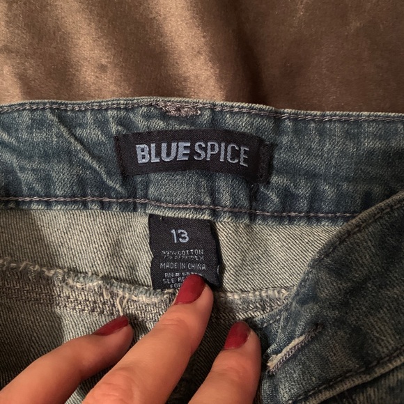 Jeans - Picture 3 of 3